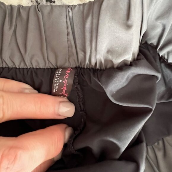 FP Movement Free People Shorts - Picture 3 of 3